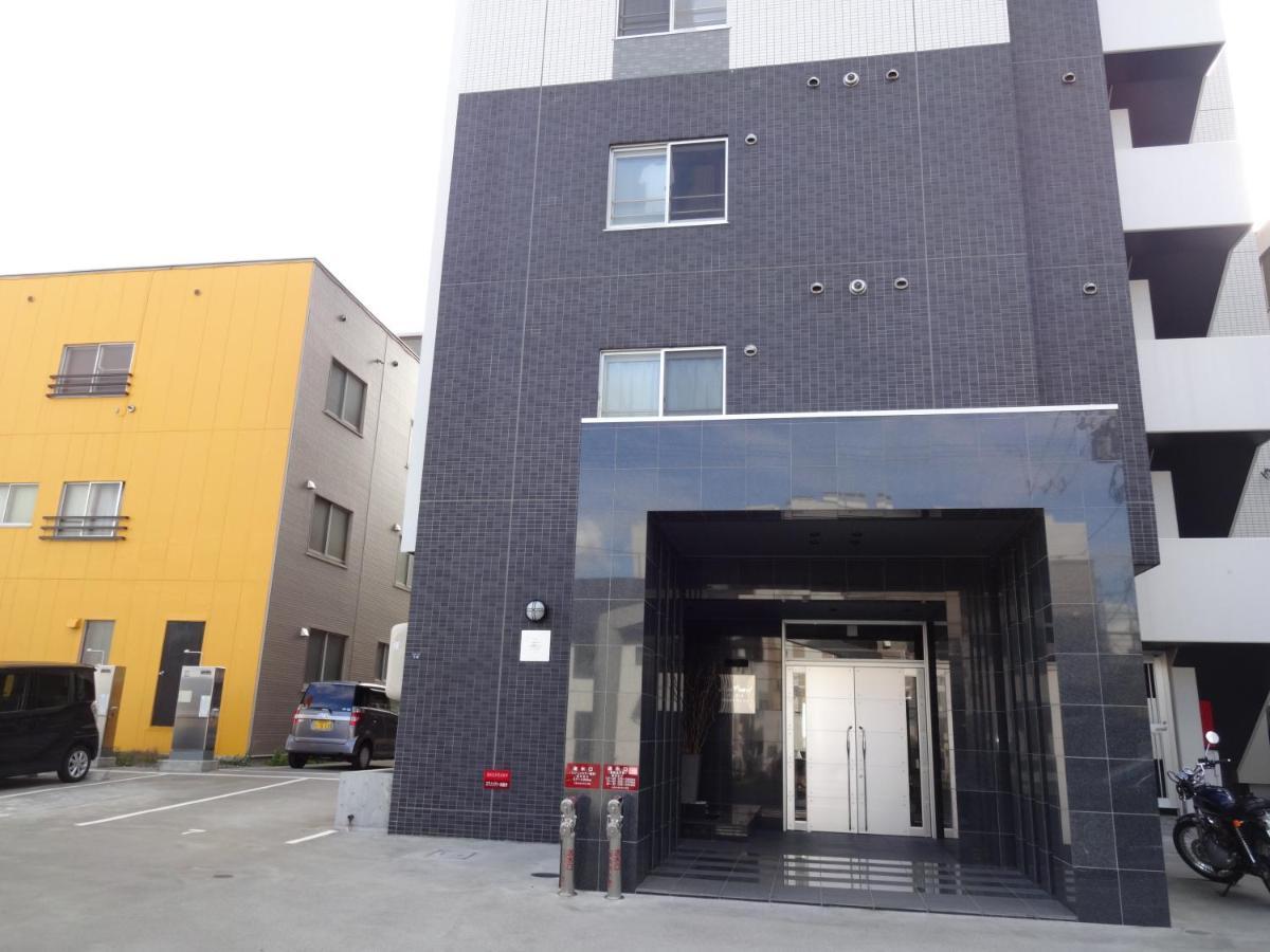 ようこそ札幌へ! 大通公園まで地下鉄10分 定員6名 Firetv完備 1階はセコマ Apartment ภายนอก รูปภาพ